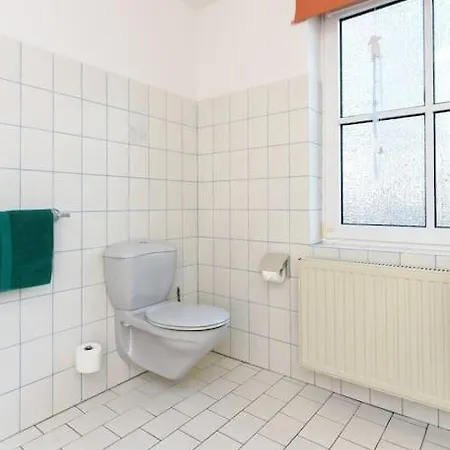 Pirat Mit Terrasse Bensersiel